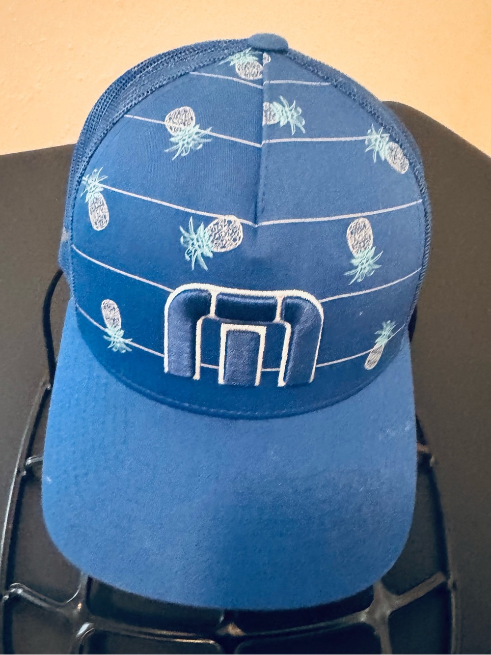 Travis Mathew Blue Pineapple Pattern Trucker Hat *** NWOT
